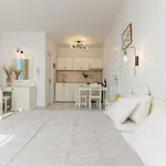 Golden Silence Appartement