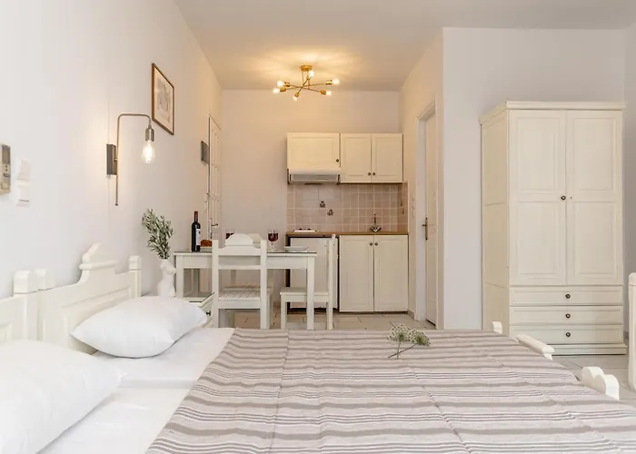 Apartment Golden Silence *