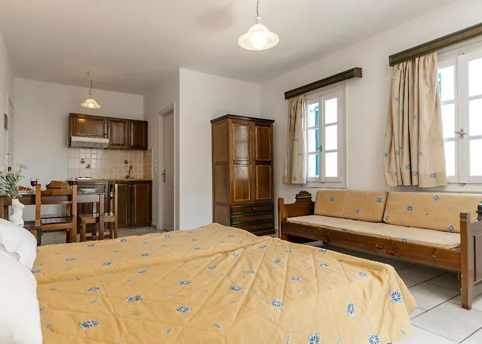 Golden Silence Agios Prokopios (Naxos)